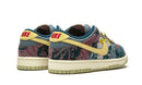 Tênis Nike Dunk Low "Community Garden" Verde / Bordô